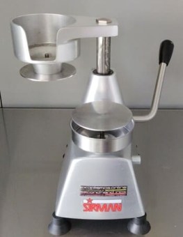 Μεταχειρισμένο Φορμαριστικό Μπιφτεκιών Επιτραπέζιο Χειροκίνητο 10Cm 25,5x27x26Cm SIRMAN 